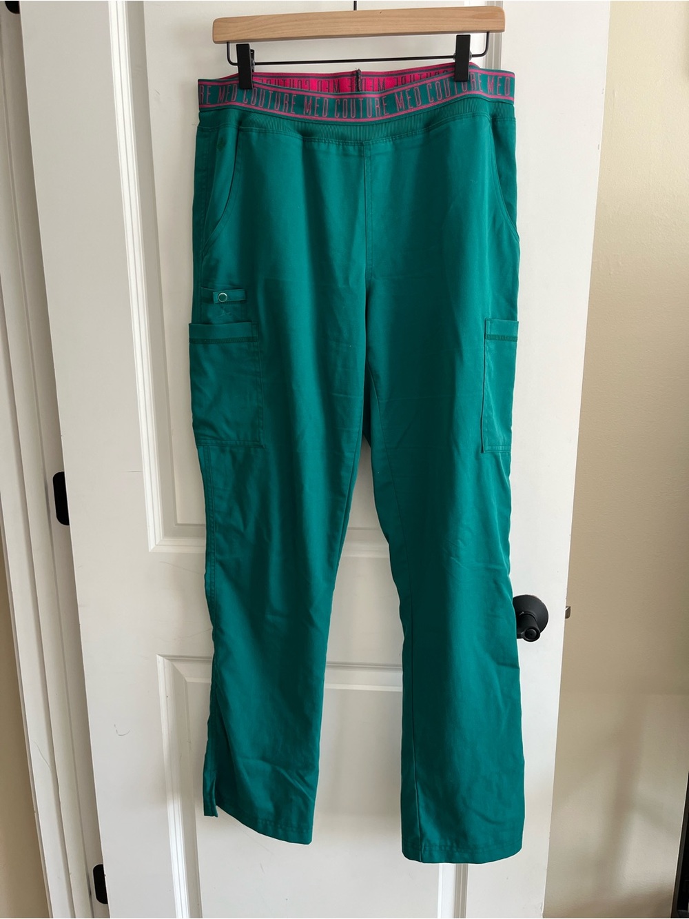Medcouture Women's Teal Cargo Scrub Pants Sz M